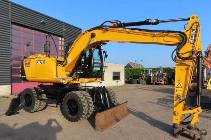 Колесный экскаватор JCB JS 145 W- фото № 10
