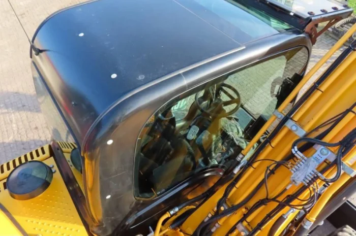 Колесный экскаватор JCB JS 145 W- фото № 14