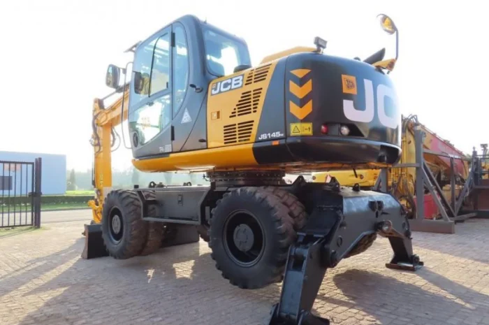 Колесный экскаватор JCB JS 145 W- фото № 7
