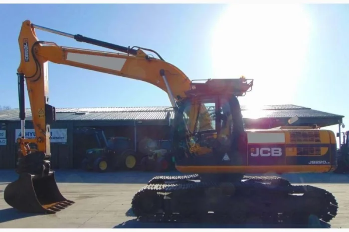 Экскаватор гусеничный JCB JS 220 LC- фото № 1