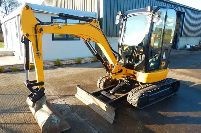 Мини-экскаватор JCB 8025 ZTS- фото № 1
