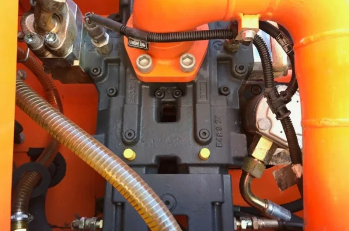 Колесный экскаватор Doosan DX 160 W- фото № 11