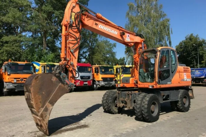 Колесный экскаватор Doosan DX 160 W- фото № 5