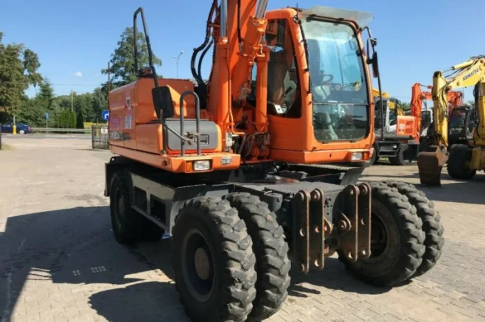 Колесный экскаватор Doosan DX 160 W- фото № 6