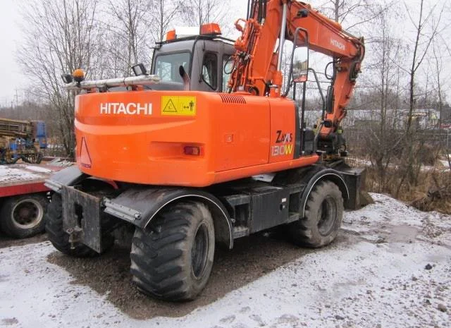 Экскаватор Hitachi ZX 130 W- фото № 1