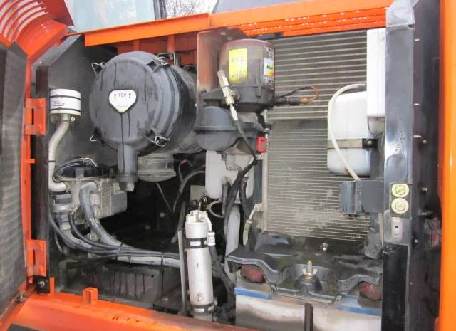 Экскаватор Hitachi ZX 130 W- фото № 5