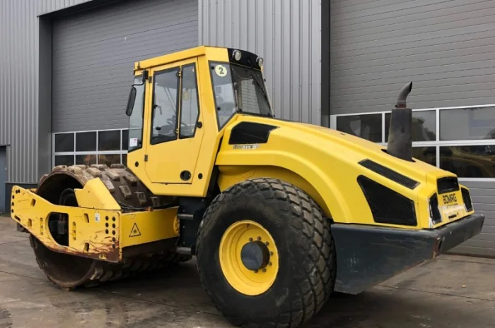 Дорожный каток Bomag BW 213-D4- фото № 2