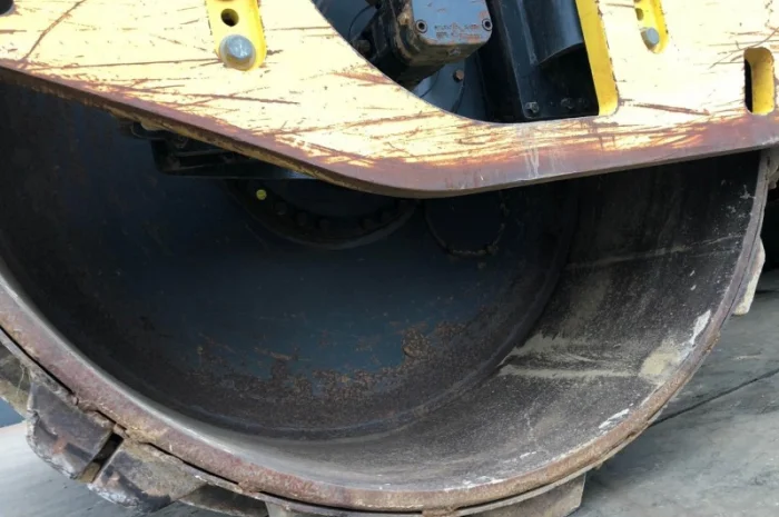 Дорожный каток Bomag BW 213-D4- фото № 7