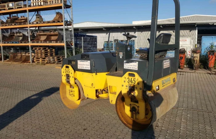 Дорожный каток Bomag BW135- фото № 1
