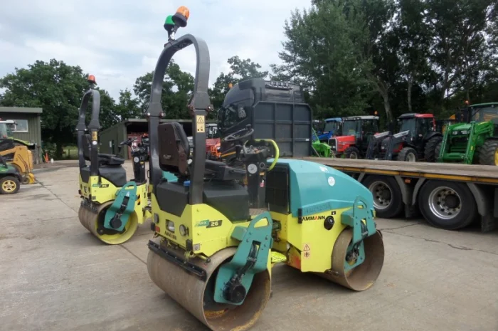 Двухбарабанный каток Ammann ARX26- фото № 4