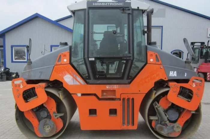 Двухвальцовый каток Hamm DV 70 VO- фото № 6