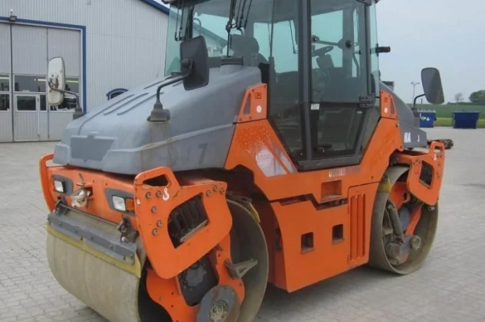 Двухвальцовый каток Hamm DV 70 VO- фото № 7