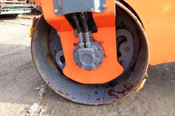 Тандемный каток Hamm HD 12 VV- фото № 3