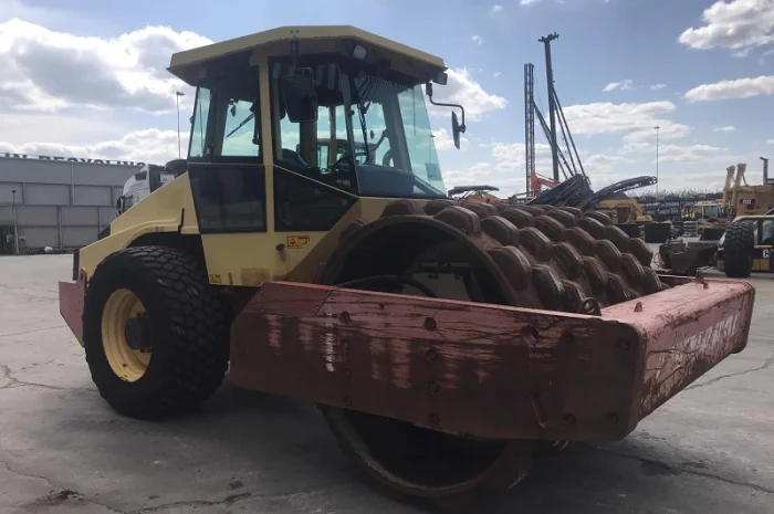 Каток грунтовой Dynapac CA602 PD- фото № 1