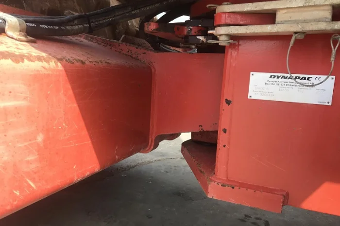 Каток грунтовой Dynapac CA602 PD- фото № 2