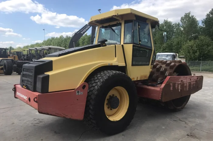 Каток грунтовой Dynapac CA602 PD- фото № 5