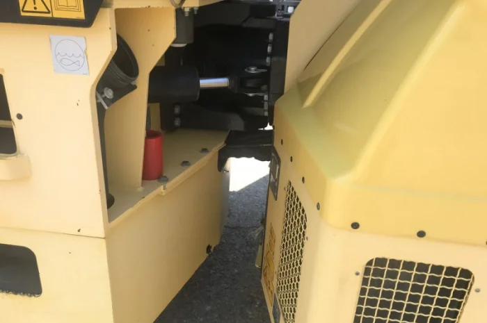 Тандемный каток Dynapac CC 424 HF- фото № 6