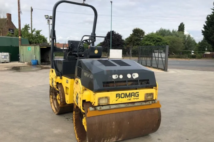 Комбинированный каток Bomag BW 138 AD в Украине- фото № 2