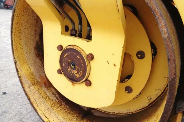 Комбинированный каток Bomag BW 138 AD в Киеве- фото № 9