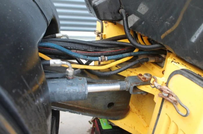 Комбинированный каток Bomag BW 161 AD-4. Строительная техника б/у- фото № 6