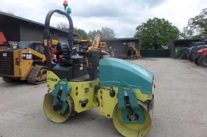 Комбинированный каток Ammann ARX 26- фото № 1
