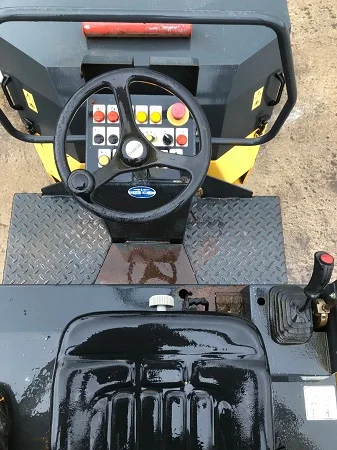 Тандемный каток Bomag BW135 AD-5- фото № 2