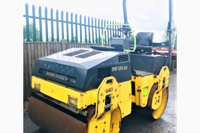 Комбинированный каток Bomag BW 135 AD 2010 года- фото № 1