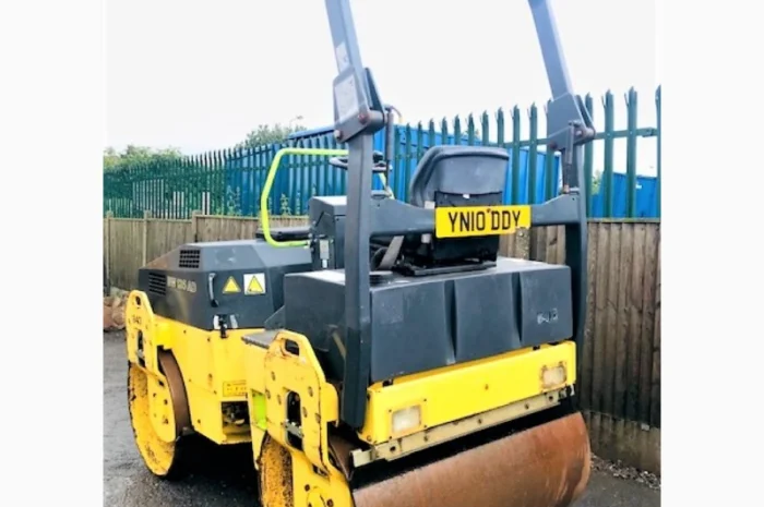 Комбинированный каток Bomag BW 135 AD 2010 года- фото № 6