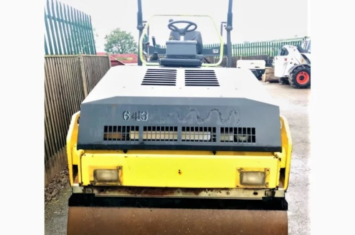 Комбинированный каток Bomag BW 135 AD 2010 года- фото № 7