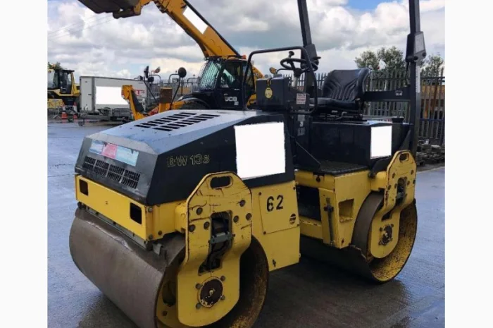 Комбинированный каток Bomag BW 138 AD 2009 года- фото № 1