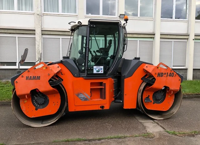 Тандемный каток HAMM HD+140 VV- фото № 1