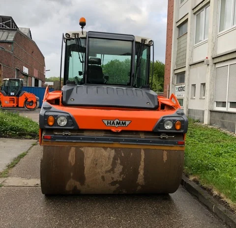 Тандемный каток HAMM HD+140 VV- фото № 2