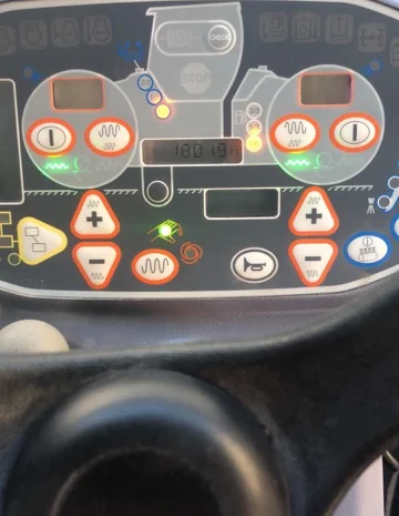 Тандемный каток HAMM HD+140 VV- фото № 5