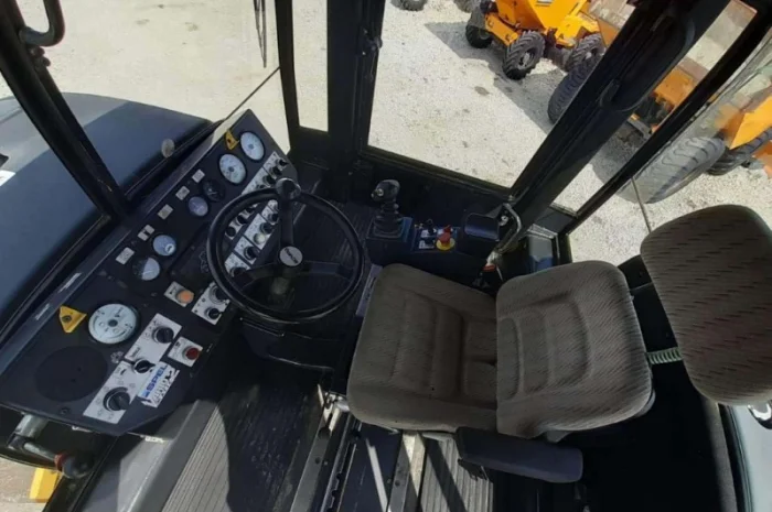 Двухвальцовый каток Bomag BW 184 AD- фото № 8