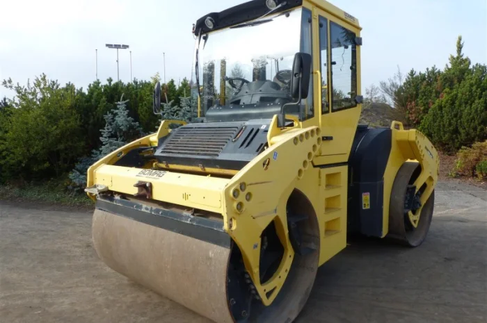 Тандемный каток Bomag BW 190 AD-4- фото № 1