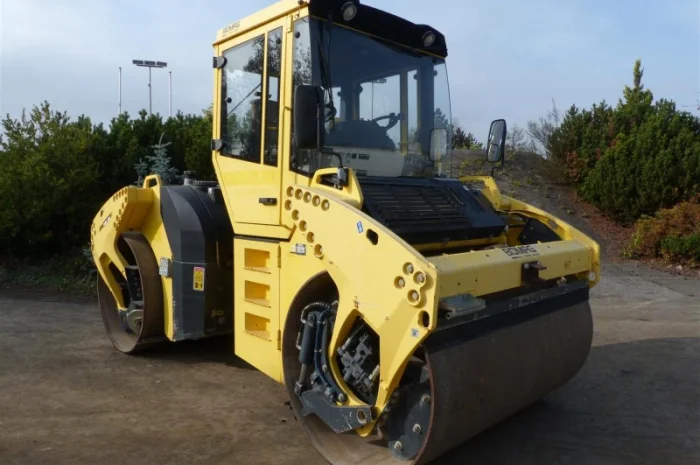 Тандемный каток Bomag BW 190 AD-4- фото № 19