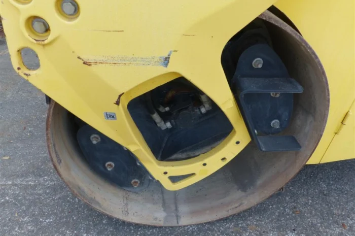 Тандемный каток Bomag BW 190 AD-4- фото № 15