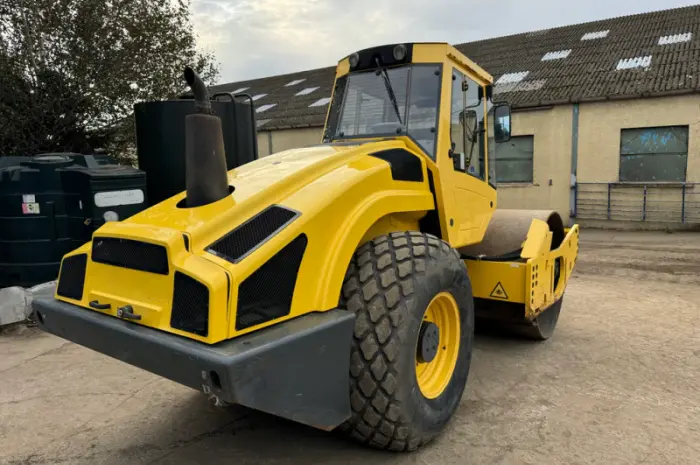 Bomag BW 213 DH-4 2010 року- фото № 12