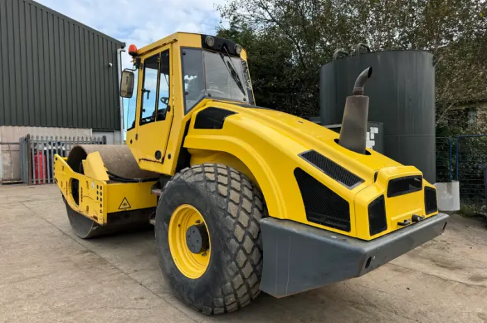 Bomag BW 213 DH-4 2010 року- фото № 4