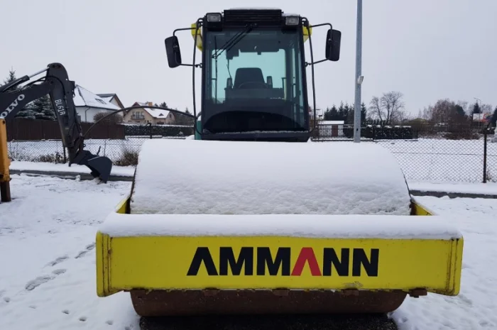 Грунтовий каток Amman 2011 року- фото № 19