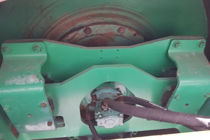 Грунтовий каток Amman 2011 року- фото № 12