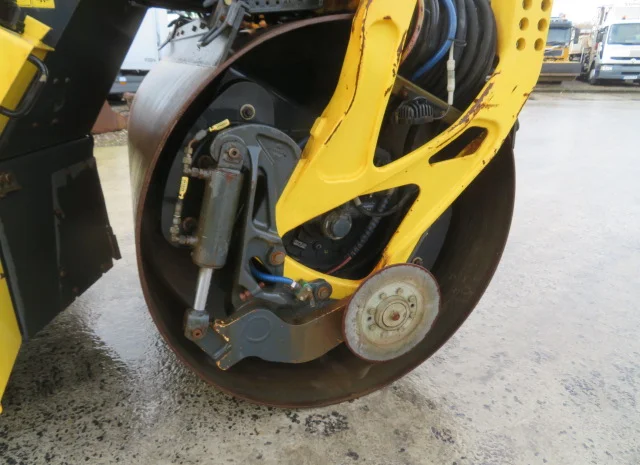 Тандемный каток Bomag BW174 AP-AM- фото № 11