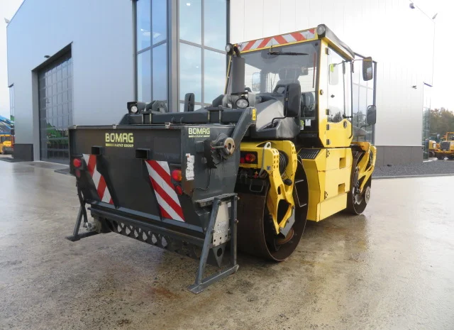 Тандемный каток Bomag BW174 AP-AM- фото № 9