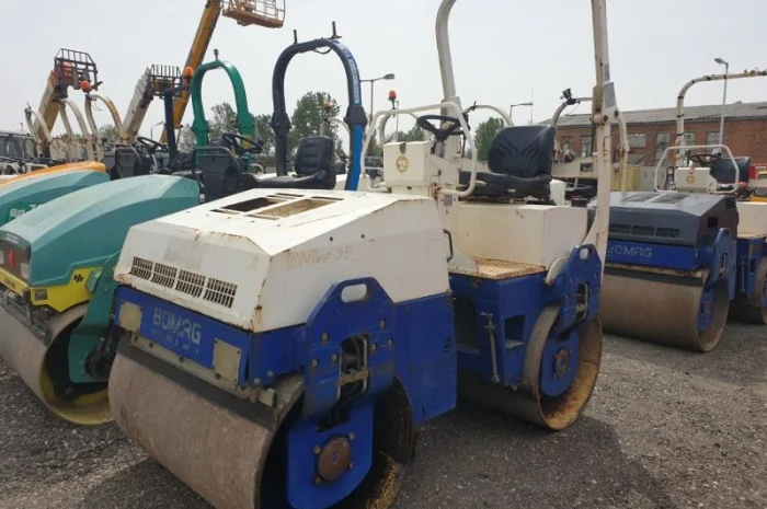 Каток комбинированный Bomag BW 135 AD- фото № 3
