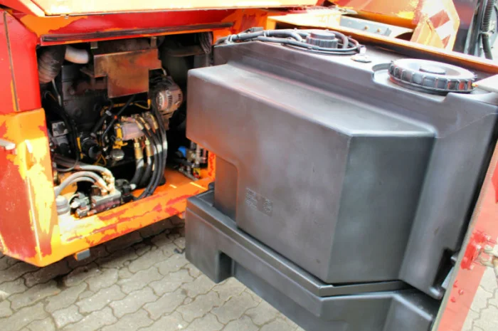 Комбинированный каток Bomag BW 174 AD-2M. Каток Bomag с разбрасывателем- фото № 12