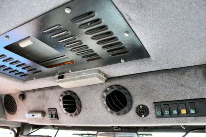 Комбинированный каток Bomag BW 174 AD-2M. Каток Bomag с разбрасывателем- фото № 14