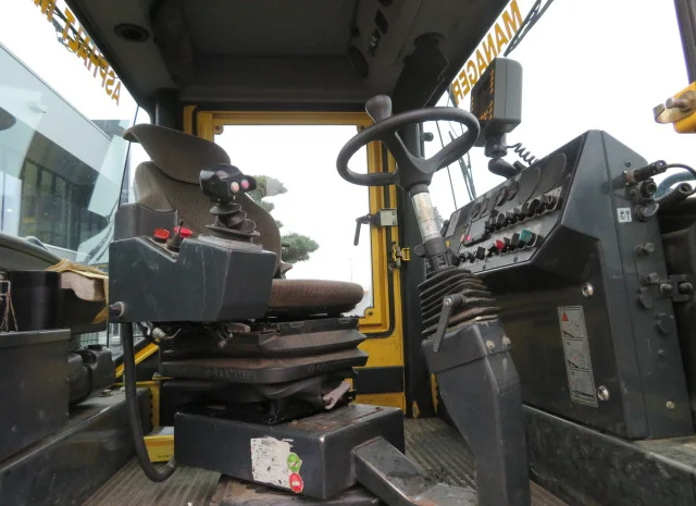 Тандемный каток Bomag BW174 AD-2- фото № 7