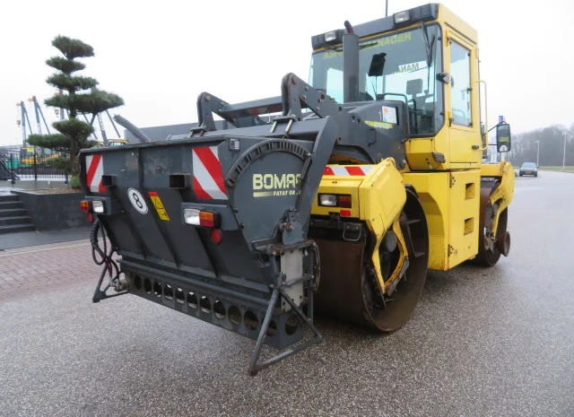 Тандемный каток Bomag BW174 AD-2- фото № 3