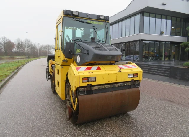 Тандемный каток Bomag BW174 AD-2- фото № 15