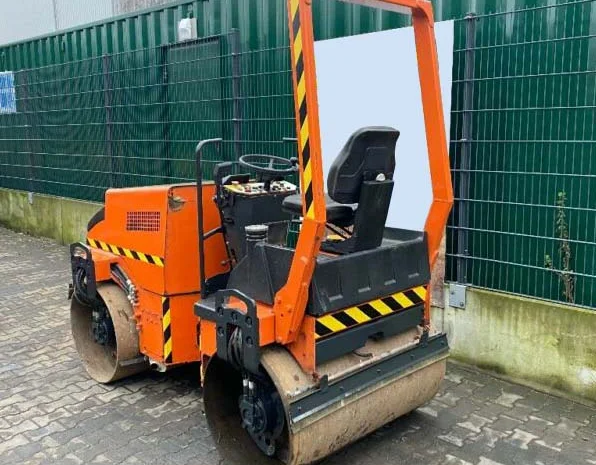 Тандемный каток Hamm HD 12- фото № 5